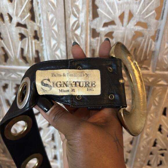 Vintage Black Gold Grommets Old Money Soft Leather Belt w/ Oversized Gold Buckle - Picture 6 of 6